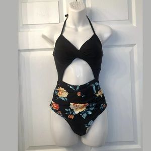 Cupshe Black Lace Up One Piece Bathing Suit